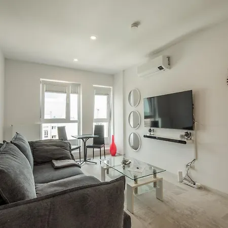 Fancy Penthouse Studio With Lakeview W10 Bucharest Exterior photo