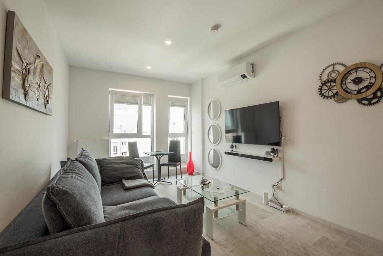 Apartamento Fancy Penthouse With Lakeview W10 Bucarest